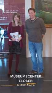 Museumspädagogin mit Lehrendem