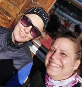 Portrait von 2 Studierenden